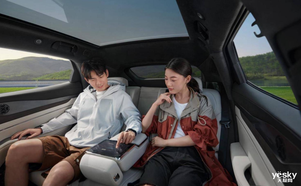 新能源汽車價格戰(zhàn)升級！騰勢N7定價激進：堆料近乎瘋狂