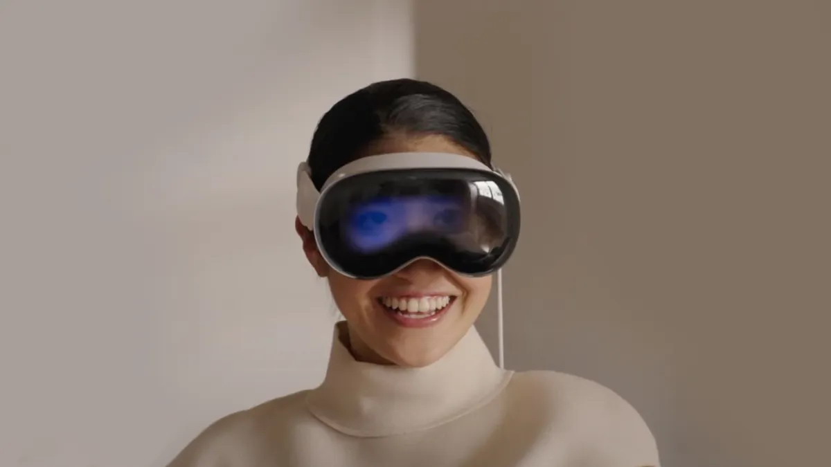 用戶吐槽蘋果Vision Pro：佩戴后頭疼眼睛疲勞黑眼圈