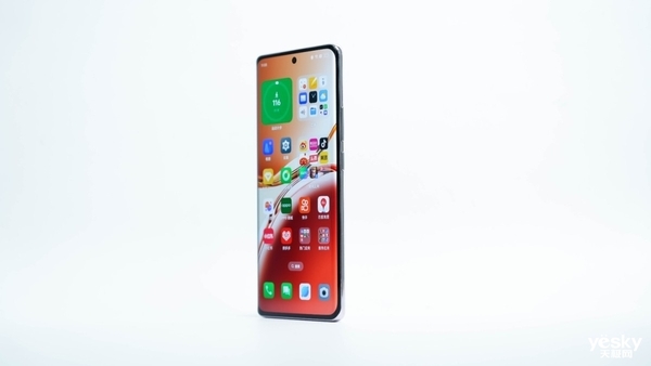 全球唯一一款滿級防水手機！OPPO A3 Pro上手