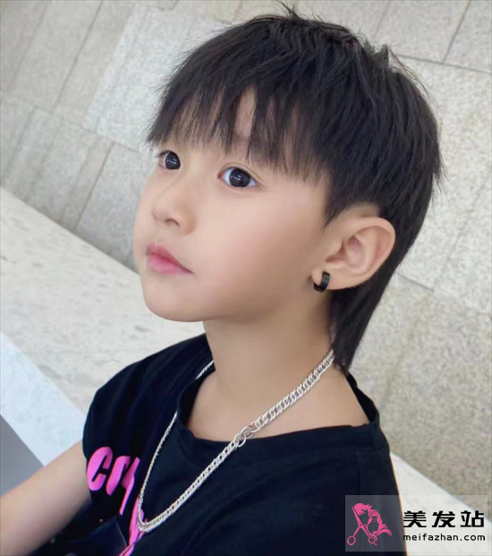 小男孩狼尾頭范本 小朋友超喜愛(ài)的