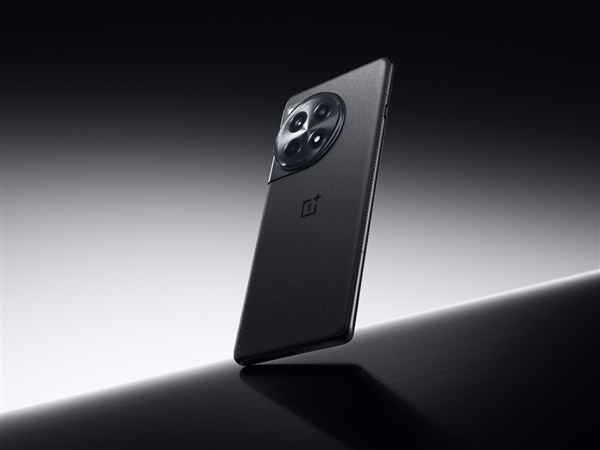 強(qiáng)Ace！一加Ace 3 Pro外觀、性能全面升級：驍龍8 Gen3加持