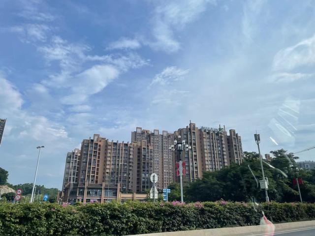 廣州黃埔長嶺居新盤哪來的自信 地價8千 ，房價6萬（廣州黃埔長嶺居新盤哪來的自信）(14)