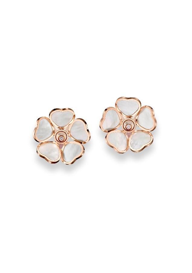演員任敏佩戴Chopard蕭邦珠寶臻品出席活動(dòng)