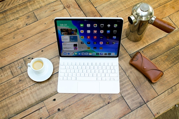 蘋果史上大Air平板！iPad Air 12.9英寸保護(hù)殼上架