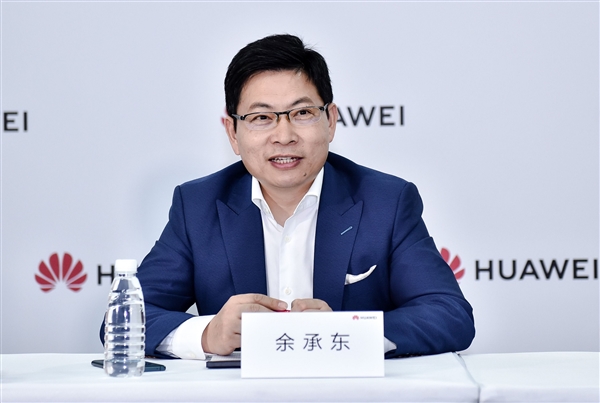 低于30萬的華為高階智駕虧本賣！余承東：華為智能駕駛?cè)蚝? h=