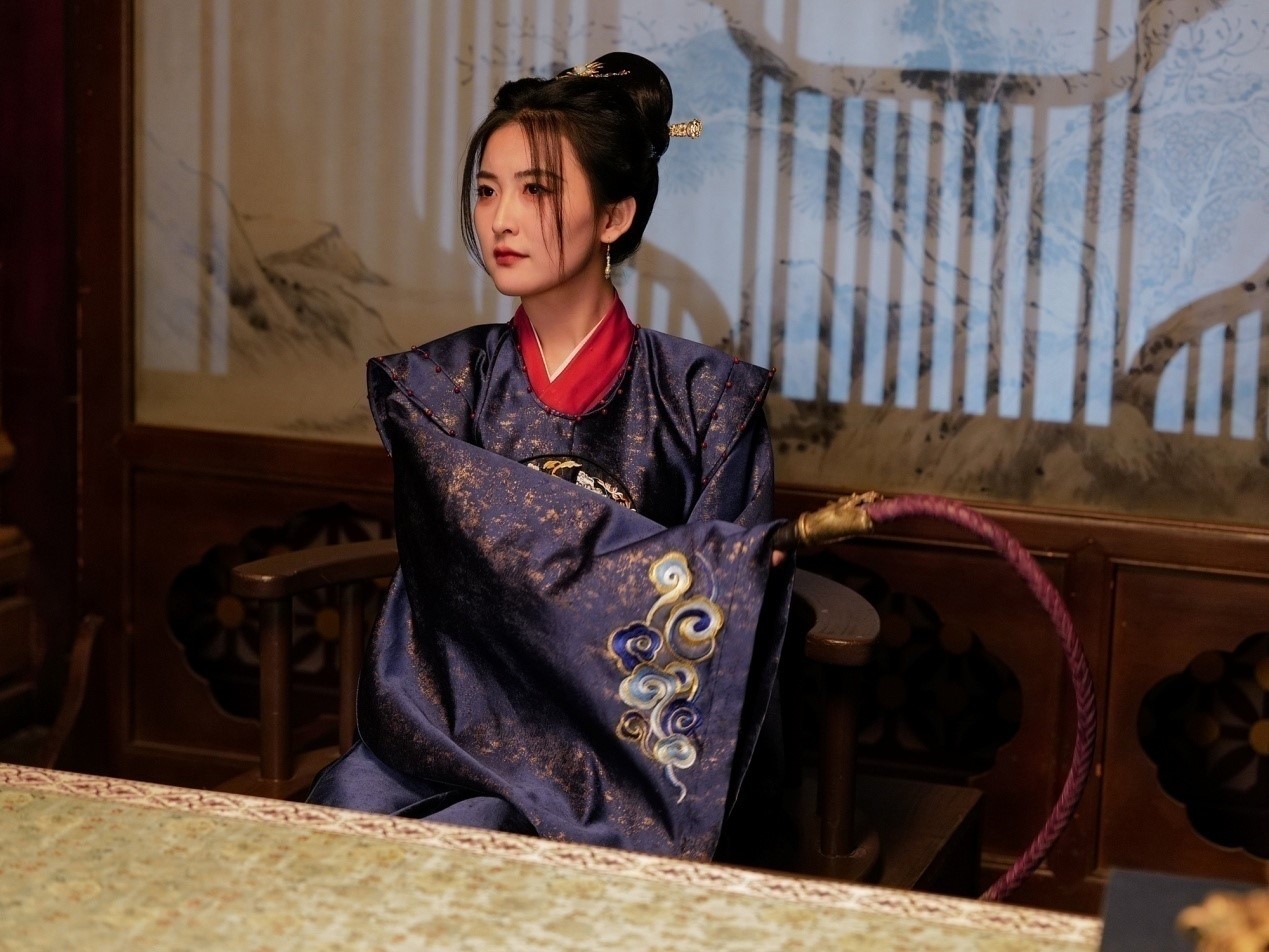 古裝互動(dòng)游戲《許愿，我要帶她們回現(xiàn)代》限時(shí)折扣價(jià)37.8元