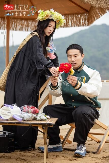 《桃花塢出游季》圓滿收官，歡笑中探索合作新模式