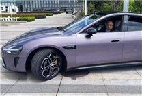 長安汽車董事長朱華榮：我們也要培養(yǎng)長安汽車的雷布斯和余大嘴