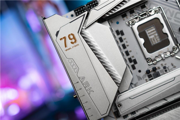 只要1599元！七彩虹發(fā)布全新CVN Z790 ARK方舟主板：用料極度奢華