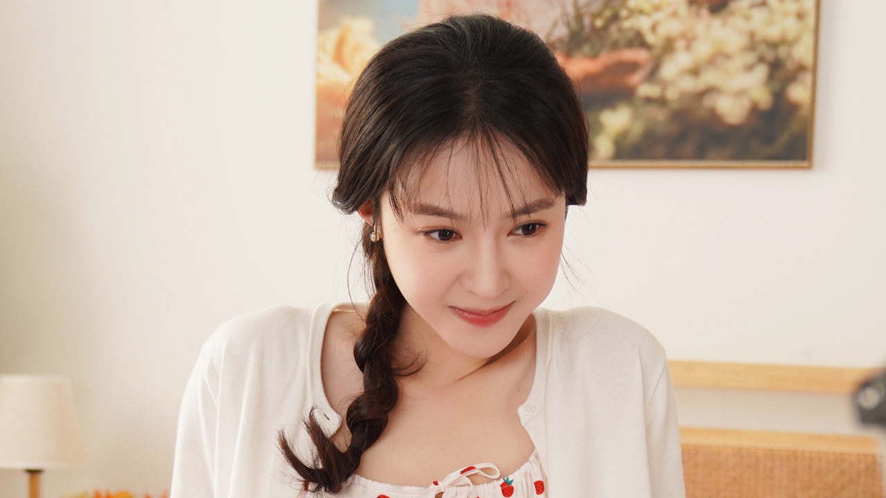 《美女，應(yīng)接不暇》：5月15日，Steam上的美女互動與AI技術(shù)結(jié)合新玩法
