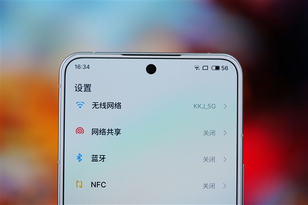 罕見純白面板！魅族21 Note圖賞