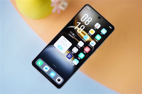 vivo強(qiáng)直屏旗艦！vivo X100s圖賞