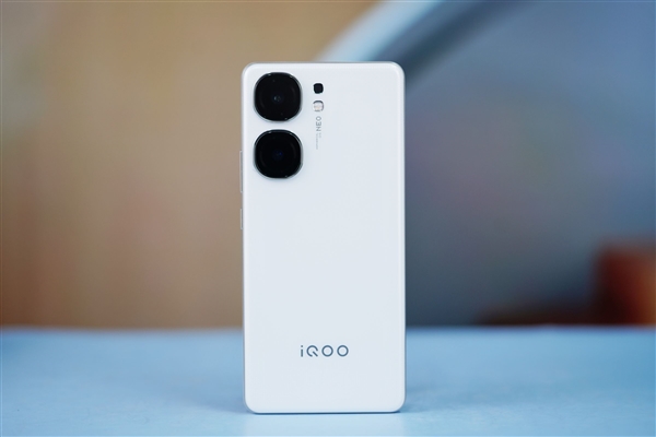 首批搭載天璣9300+！iQOO Neo9S Pro圖賞