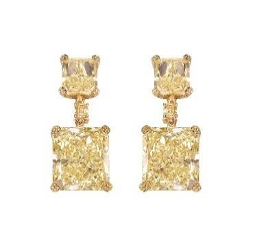 熠熠群星佩戴Chopard蕭邦臻品杰作 亮相第77屆戛納電影節(jié)保羅·施拉德（Paul Schrader）執(zhí)導(dǎo)電影《噢，加拿大》（Oh,Canada）首映禮