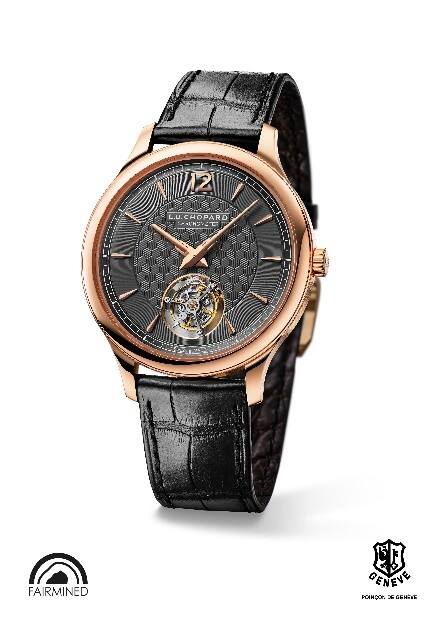 Chopard蕭邦-紅毯珠寶商 導(dǎo)演陳可辛，演員王傳君，導(dǎo)演、演員大鵬佩戴Chopard蕭邦珠寶腕表臻品 亮相第77屆戛納電影節(jié)《醬園弄》首映紅毯