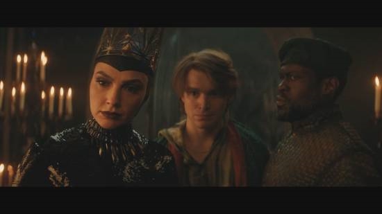拉丁公主《白雪公主》點踩量爆了！網(wǎng)友吐槽魔鏡眼瞎