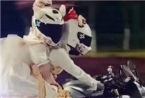 機車圈男博主“波哥”出車禍身亡引熱議：多名機車網(wǎng)紅車禍去世 為流量值得嗎
