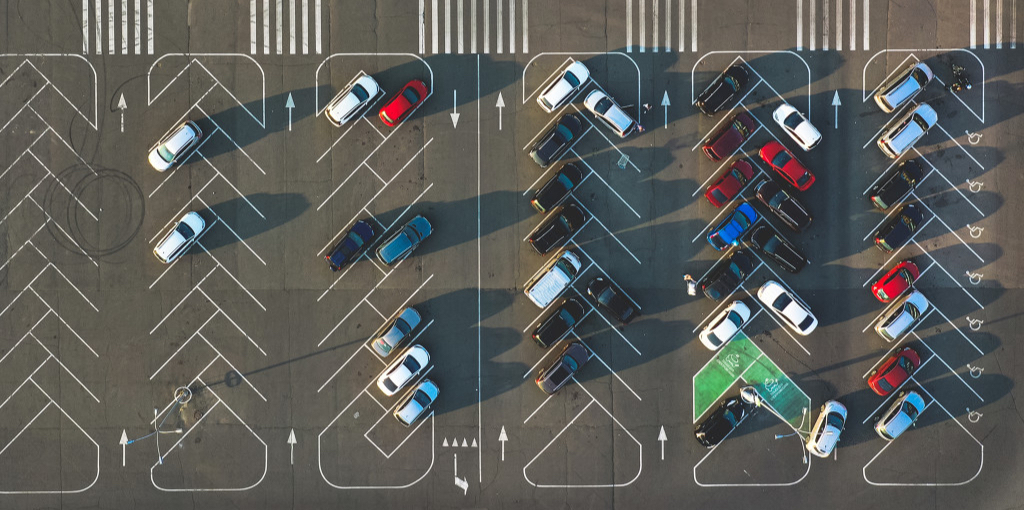 新車打頭陣，“火拼”智能化！多家自主品牌車企發(fā)布2025年銷量目標(biāo)