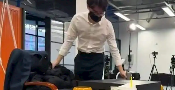 柯潔不接受韓國處罰退賽！棋士連笑發(fā)聲：非常憤怒 咱不受這個(gè)委屈了