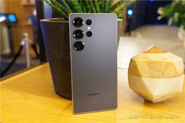 萬元安卓機(jī)皇！三星Galaxy S25 Ultra圖賞