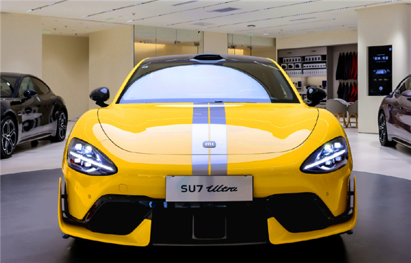 看完小米SU7 Ultra的實(shí)車：我覺(jué)得賣80萬(wàn)真不算貴